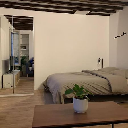 Studio Lumineux, Refait A Neuf, Metro Jourdain Paris Exterior foto