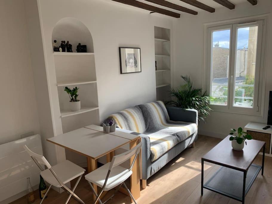 Studio Lumineux, Refait A Neuf, Metro Jourdain Paris Exterior foto